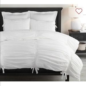 Pottery Barn Hadley Queen Duvet Cover and Shams | White | NWT